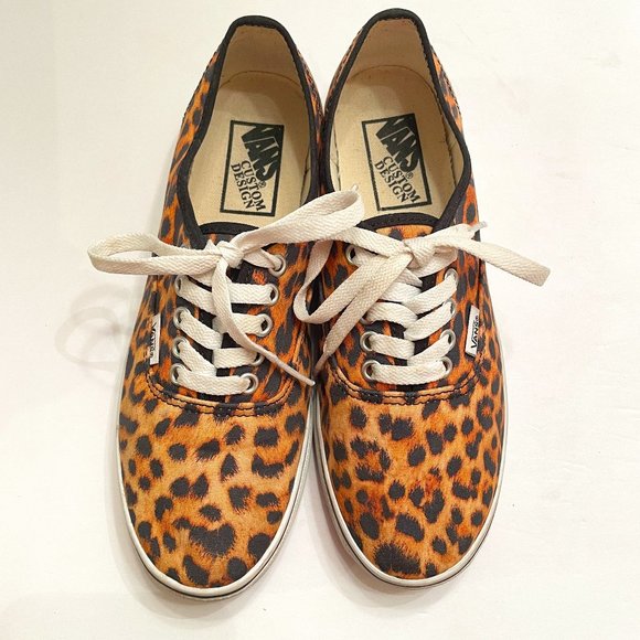 vans custom leopard